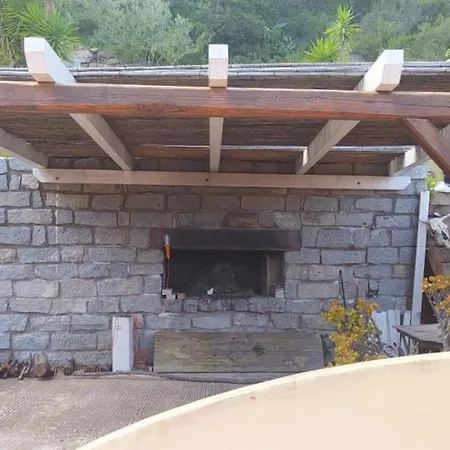 Casa Vacanza Immersa Nel Verde Willa
